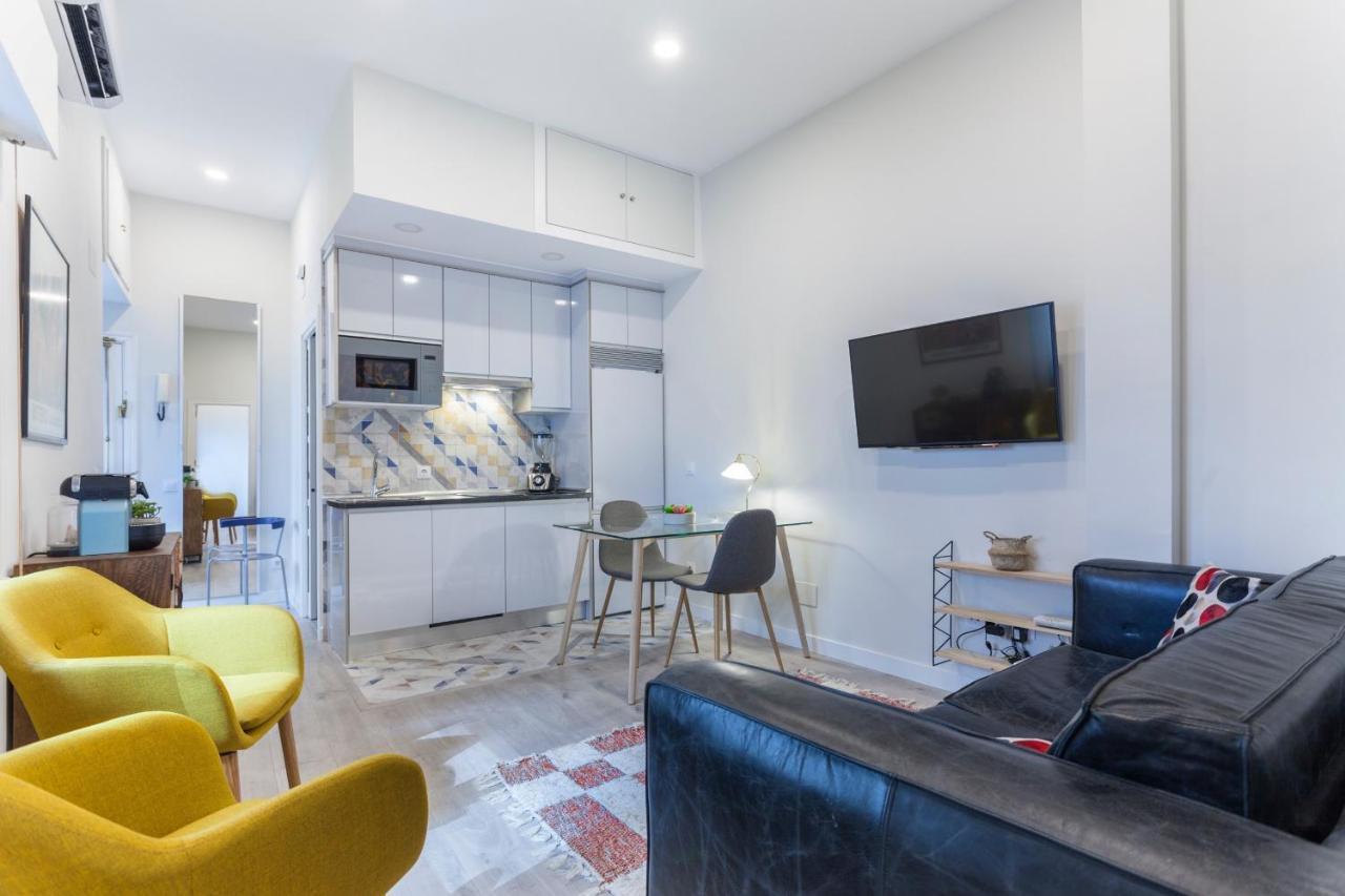 Apartamento Gran Via En Madrid Esterno foto