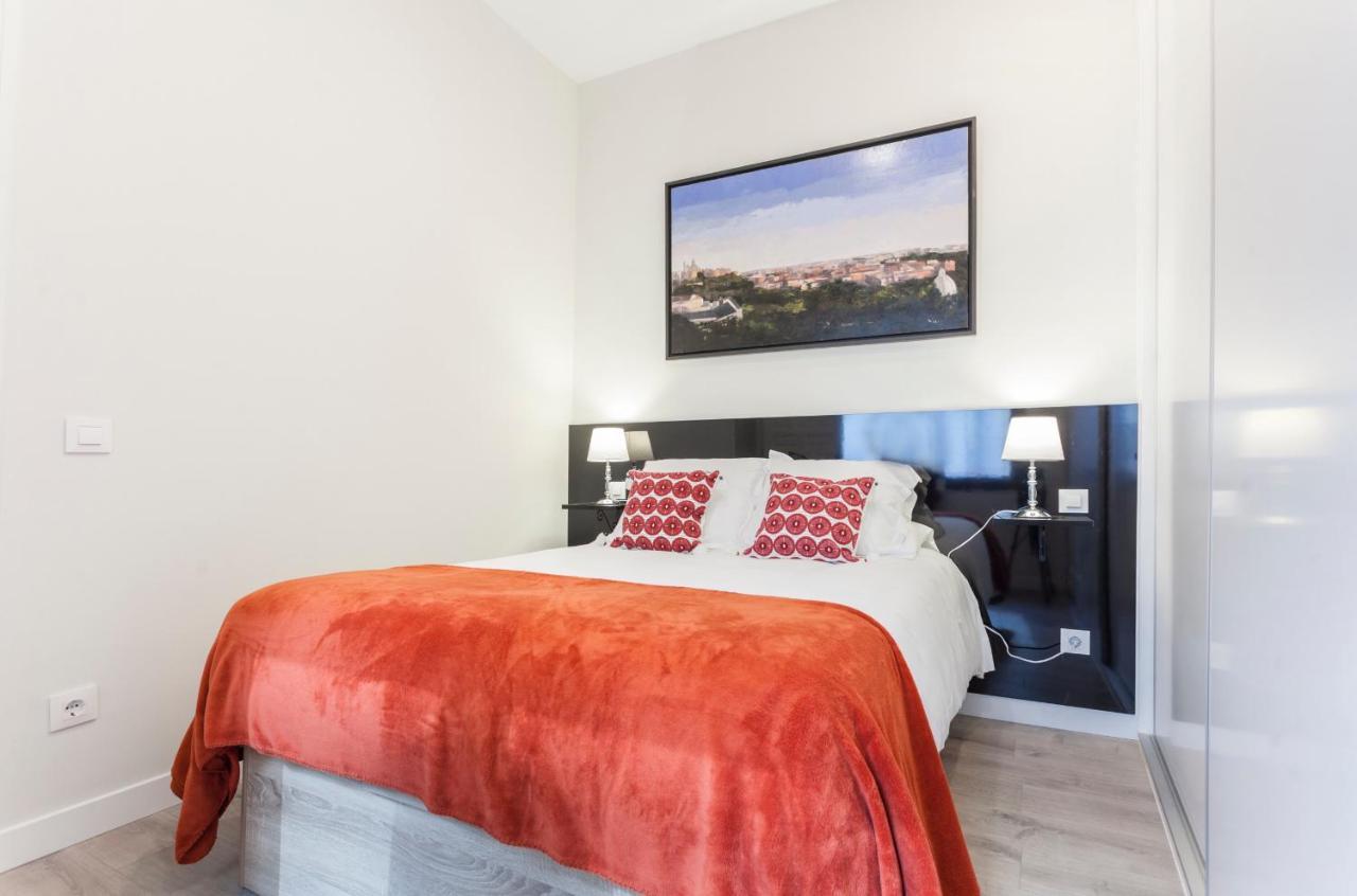 Apartamento Gran Via En Madrid Esterno foto
